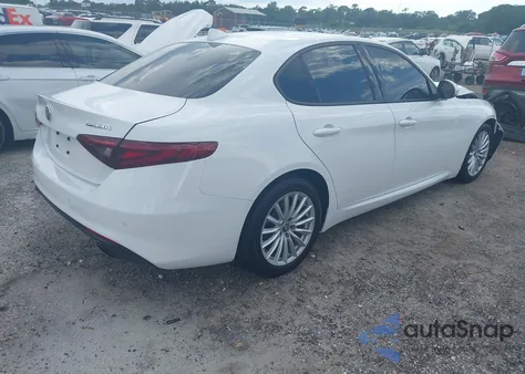 2022 Alfa Romeo Giulia Sprint Rwd из США, поврежденный, VIN ZARFAMAN5N7661262